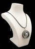 Halsband Hematit Med Vit Pärla Cornelia Magnani Smyckesdesign