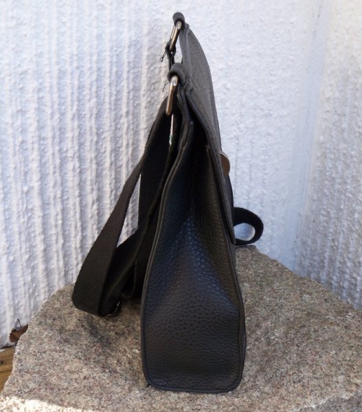 Svart Messenger Axelremsväska Bags by Dansk