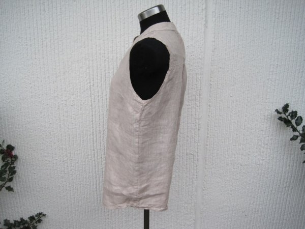 Beige Ärmlös Linneblus. Made in Italy
