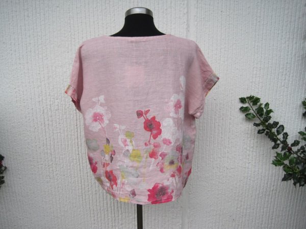 Rosa Linneblus med blommor. Puro Lino