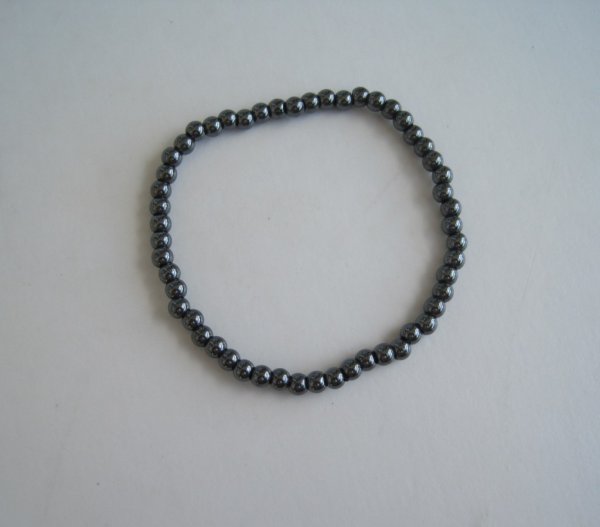 Elastiskt Resår Armband Hematit Pärlor