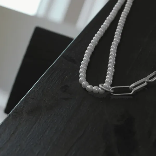 Dubbelt Pärlmix Halsband Silverpläterat